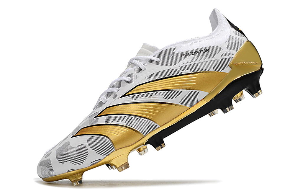Chuteira Adidas Predator Elite Campo FG - Branco/Dourado