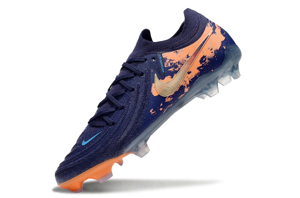 Chuteira Nike Campo Phantom GX2 Elite Campo FG - Azul/Rosa
