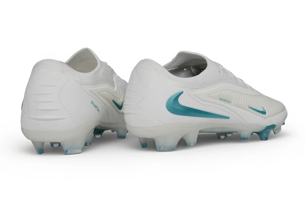 Chuteira Campo NIKE Phantom 6 Elite FG "Bright Lights Pack"