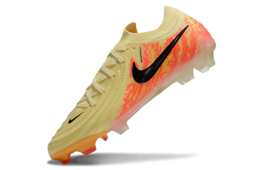Chuteira Nike Phantom GX2 Elite Campo FG - Amarelo/Laranja/Preto