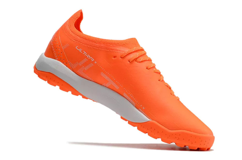 Chuteira Puma Ultra Ultimate Society "Supercharge"