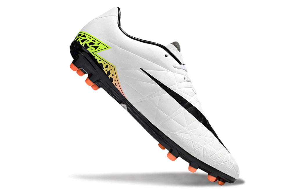 Chuteira Nike Hypervenom Phantom FG
