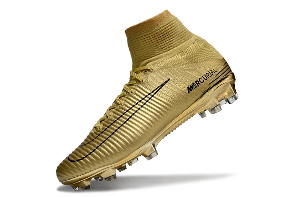 Chuteira Nike Mercurial Superfly 5 Elite Campo - Dourado/Preto