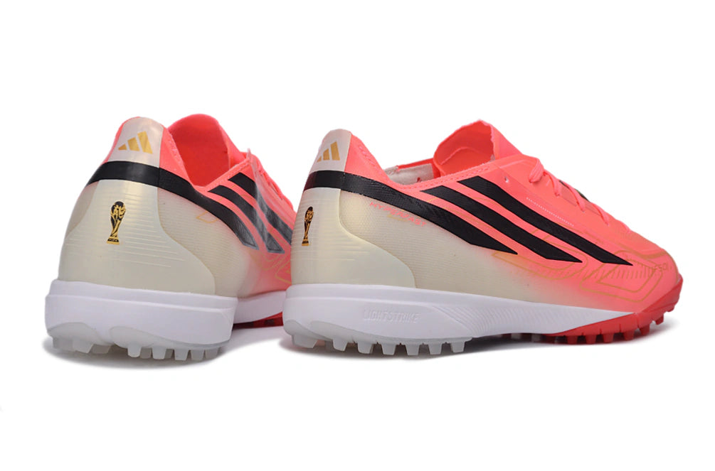 Chuteira Adidas F50 HyperFast TF - Rosa