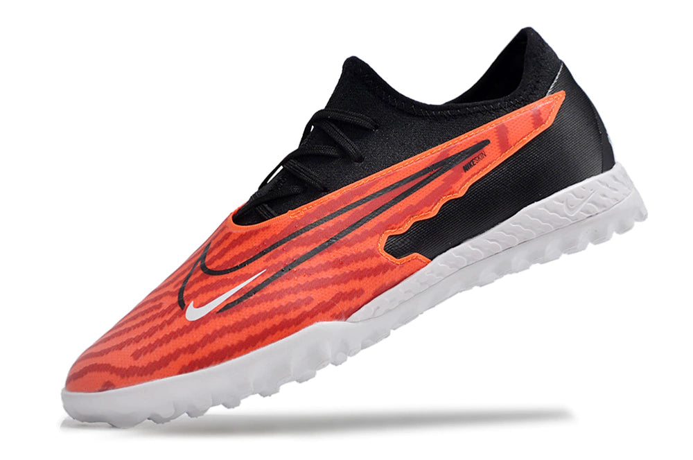 Chuteira Nike Phantom GX Society TF "Ready Pack"