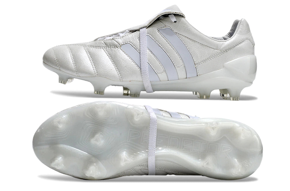 Chuteira Adidas Predator Mania FG - Branco