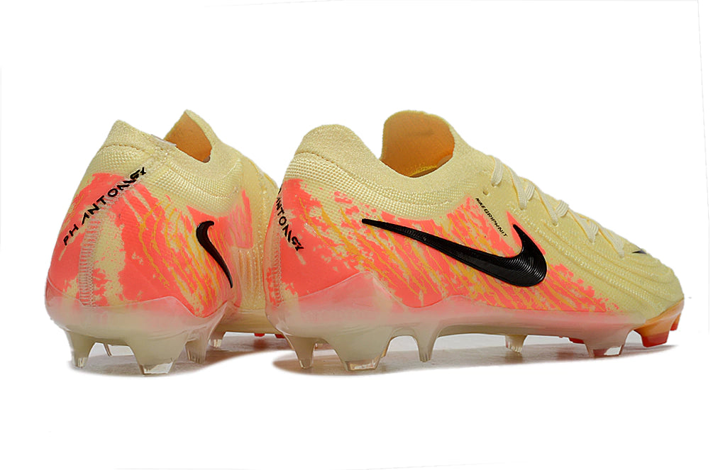 Chuteira Nike Phantom GX2 Elite Campo FG - Amarelo/Laranja/Preto