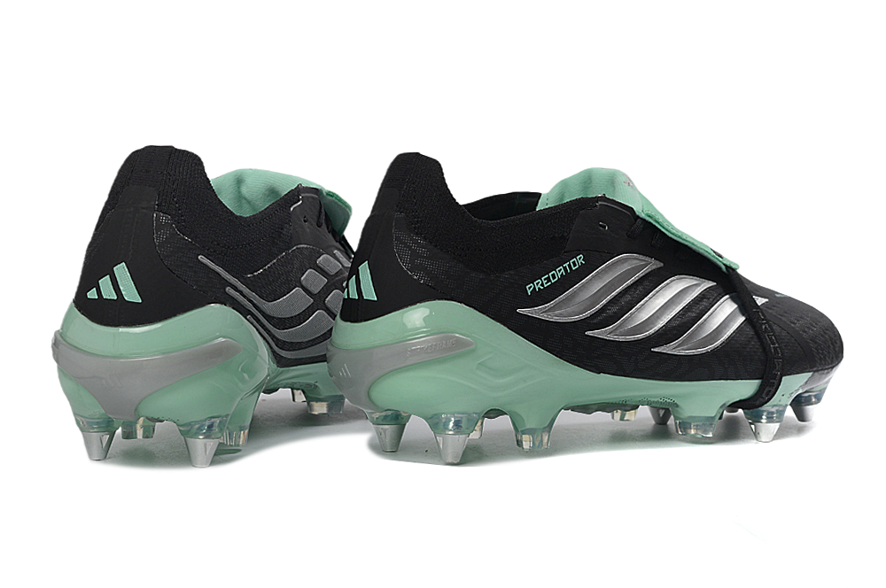 Chuteira Adidas Predator Tongue 26 Elite SG "Final Rush"