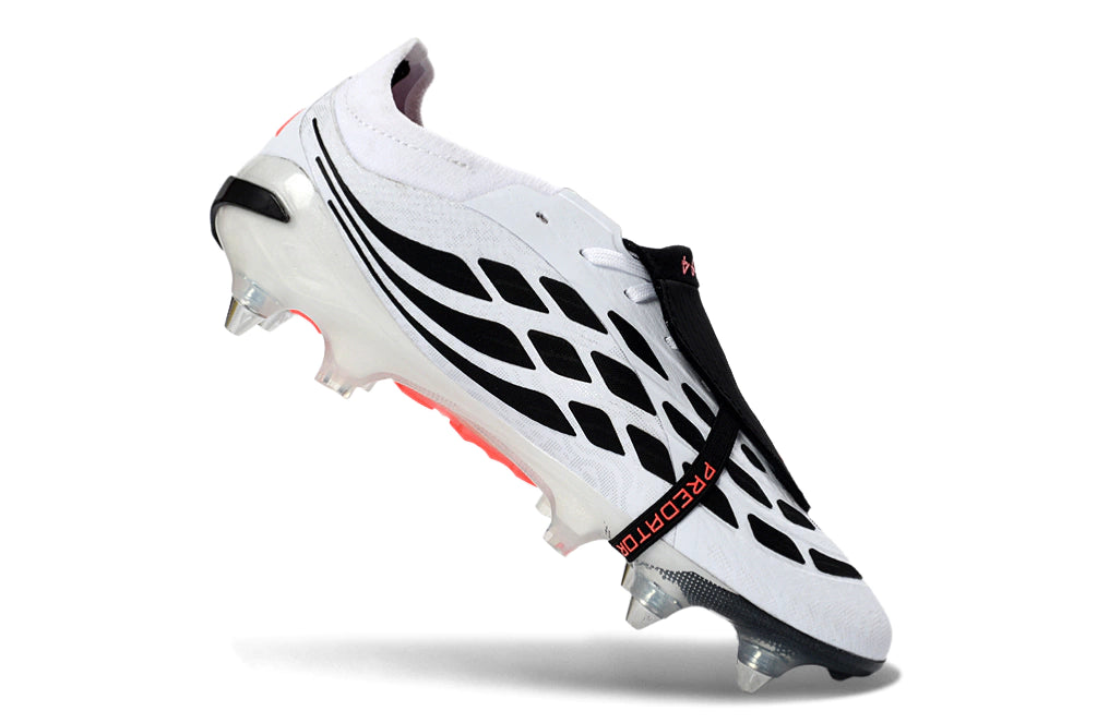 Chuteira Adidas Predator Tongue 26 Elite SG "Chaos vs Control"