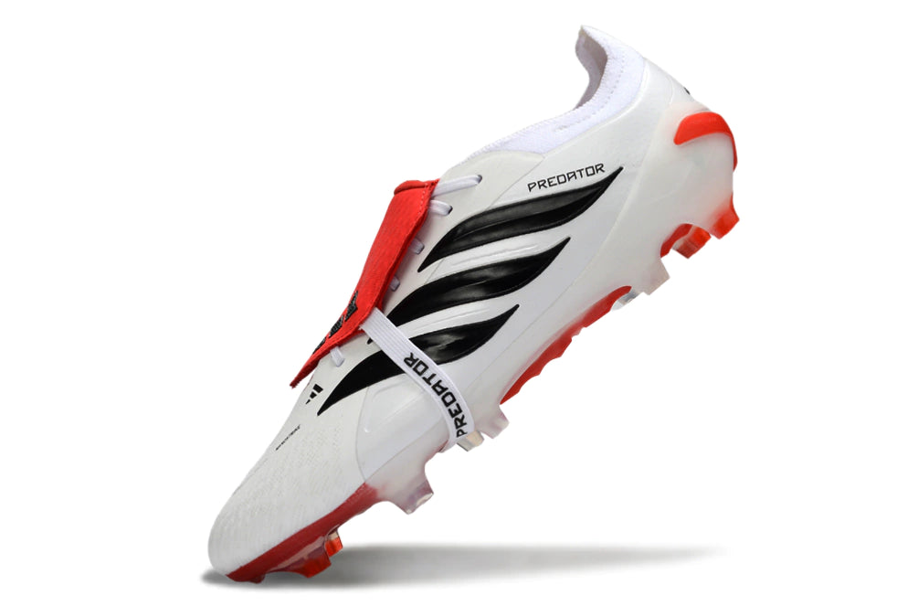 Chuteira Adidas Predator Tongue 26 Elite FG - Branca/Vermelho/Preto
