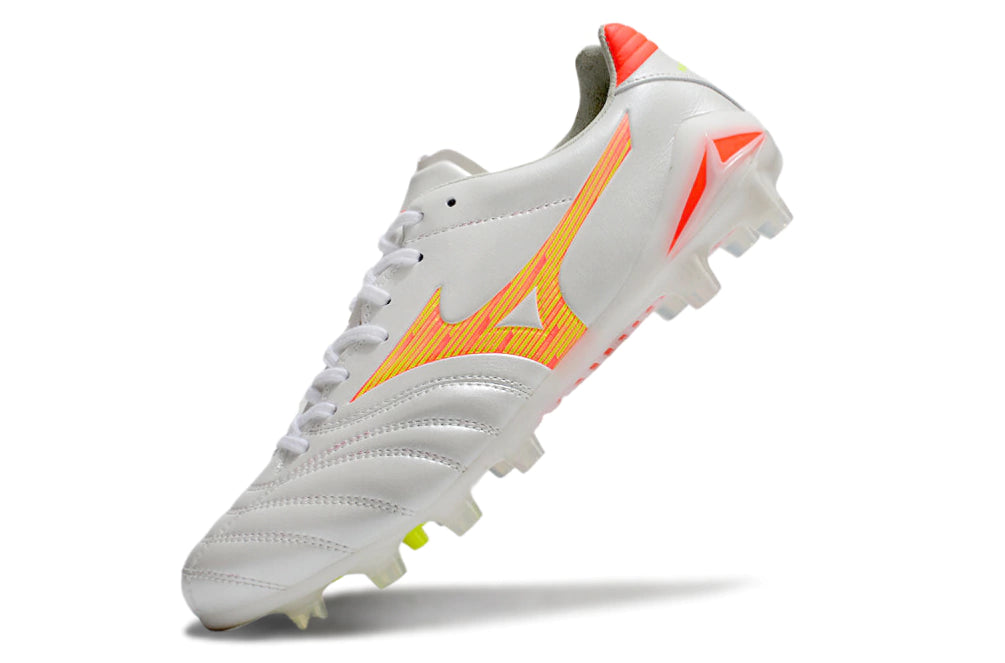 Chuteira Mizuno Morelia Neo 4 Campo - Branco/Laranja