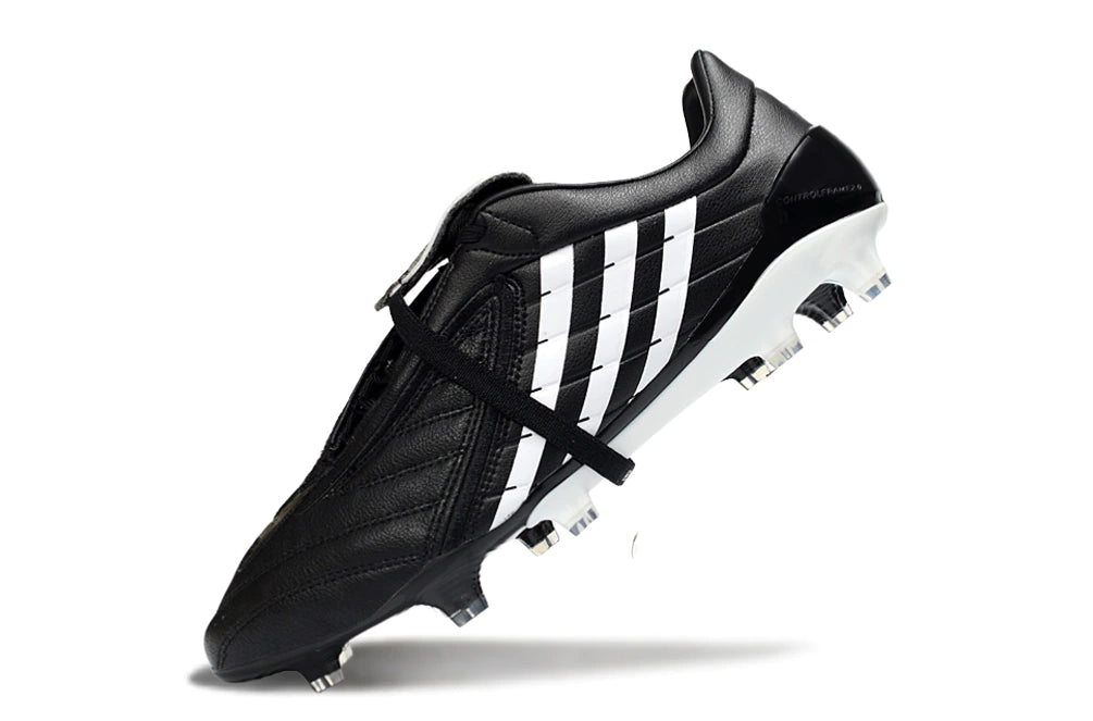 Chuteira Adidas Predator Accelerator FG - Preto