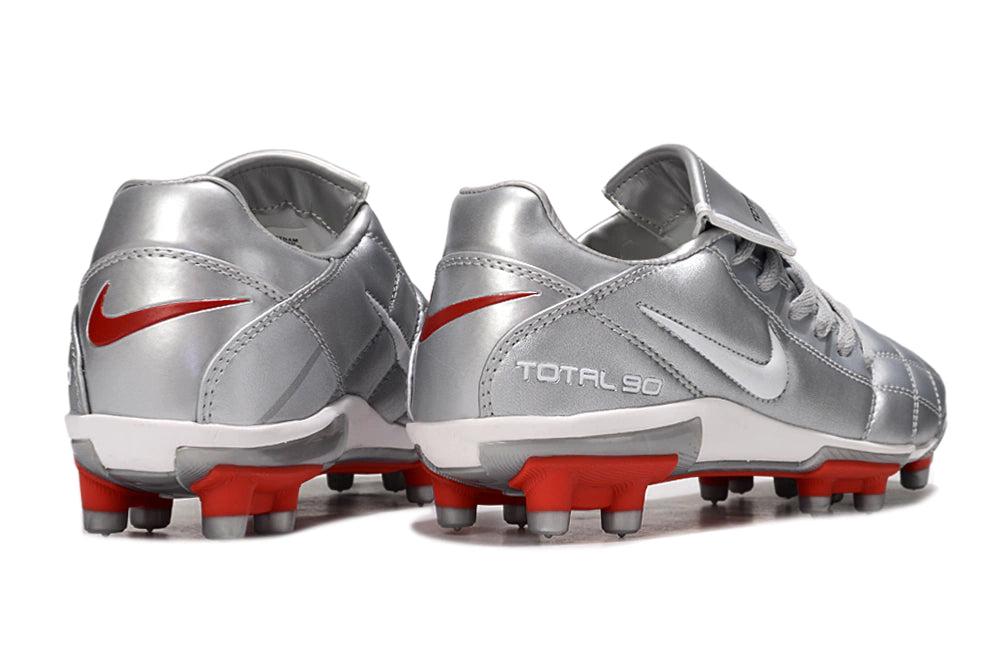 Chuteira Nike Total 90 Campo - Prata