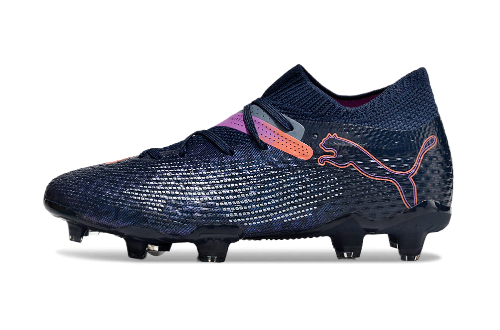 Chuteira Puma Future 7 Ultimate Campo FG - Azul Escuro/Rosa/Branco
