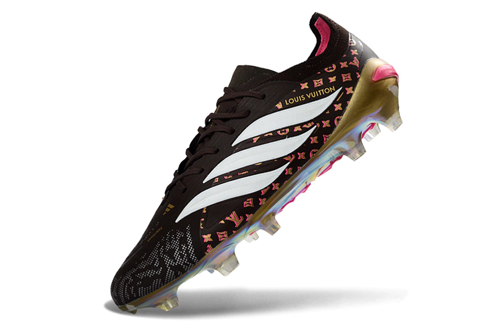 Chuteira Adidas Predator Elite 26 Campo FG - Marrom