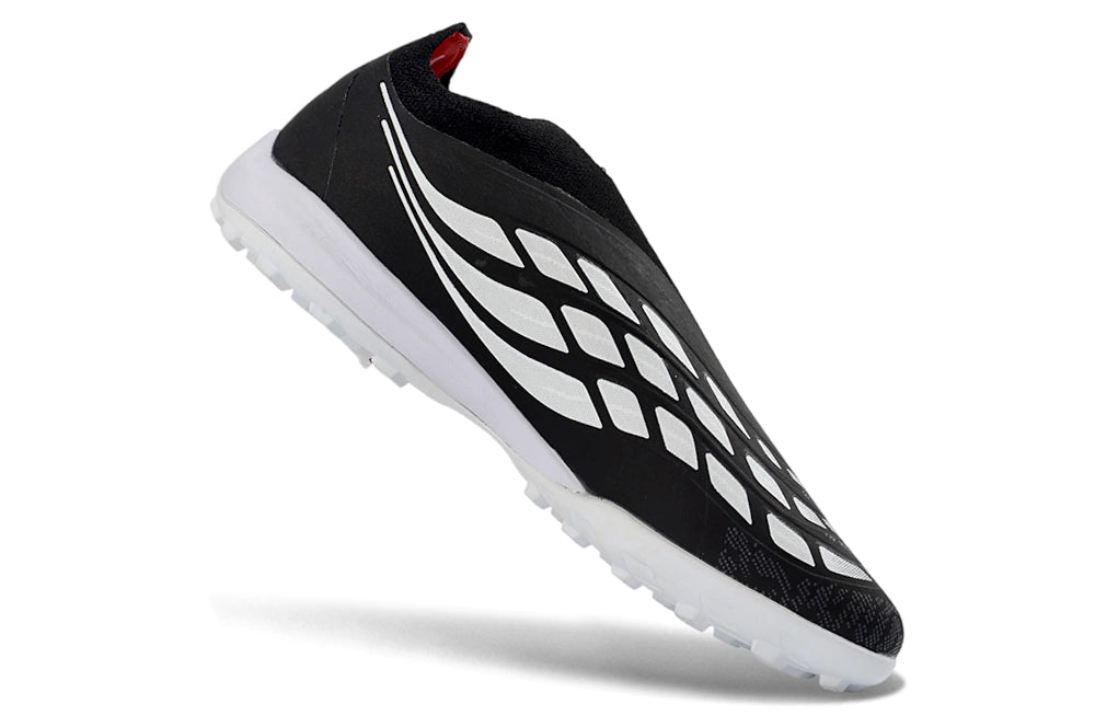 Chuteira Adidas Predator 26 Laceless TF - Preto