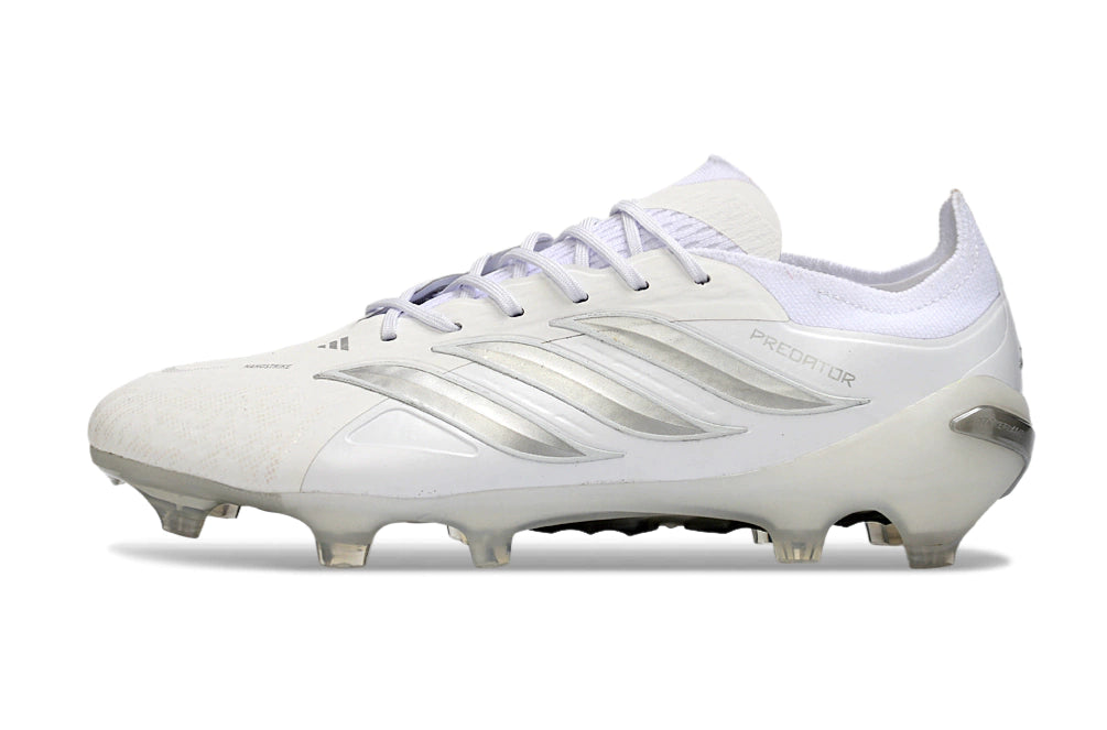 Chuteira Adidas Predator Elite 26 Campo FG - Branco