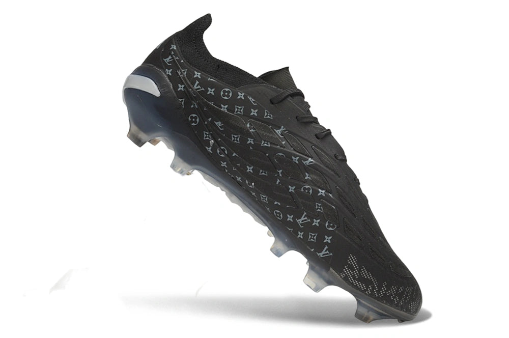 Chuteira Adidas Predator Elite 26 Campo FG - Preto