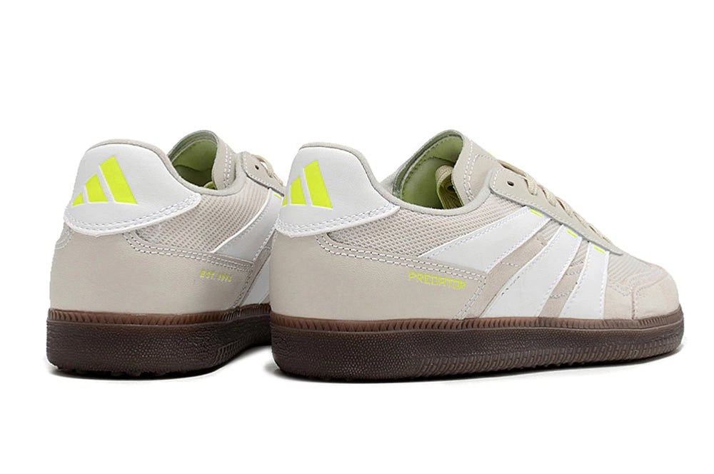 Chuteira Adidas Predator 24 League Futsal - Branco/Bege