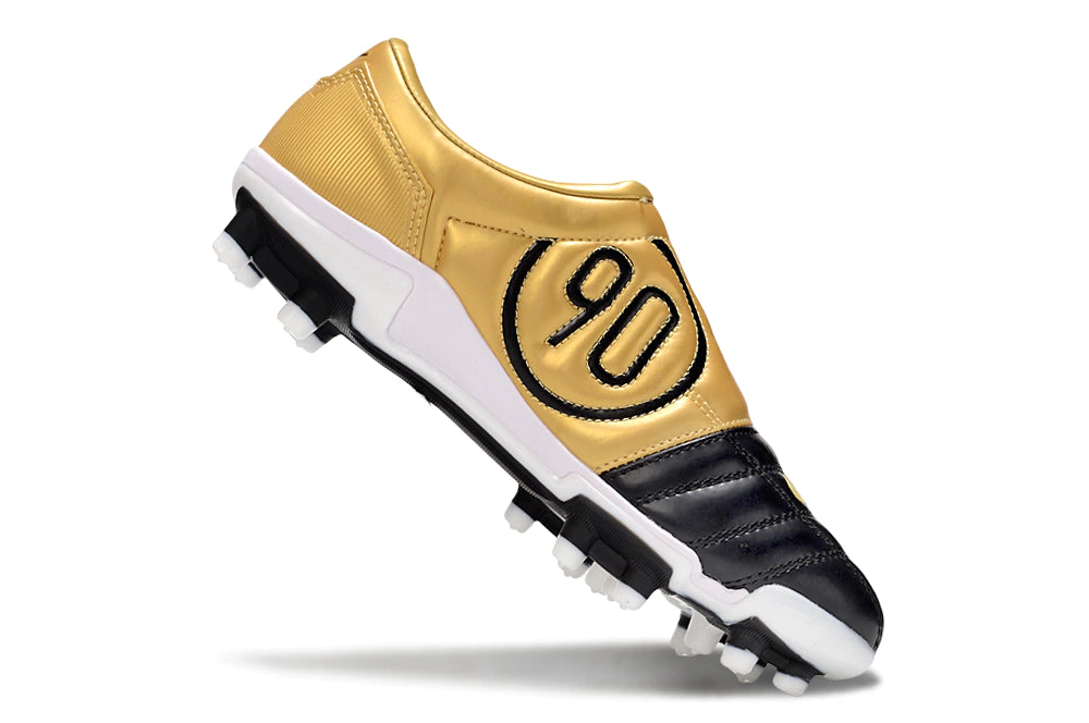Chuteira Nike Total 90 Campo - Preto/Dourado
