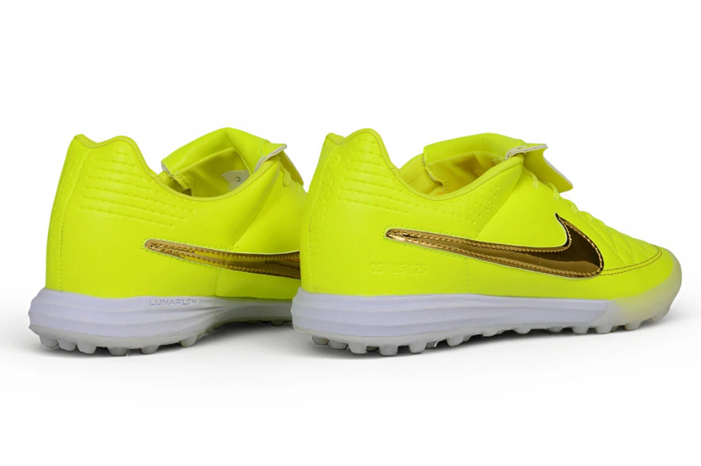 Chuteira Nike Tiempo R10 Society