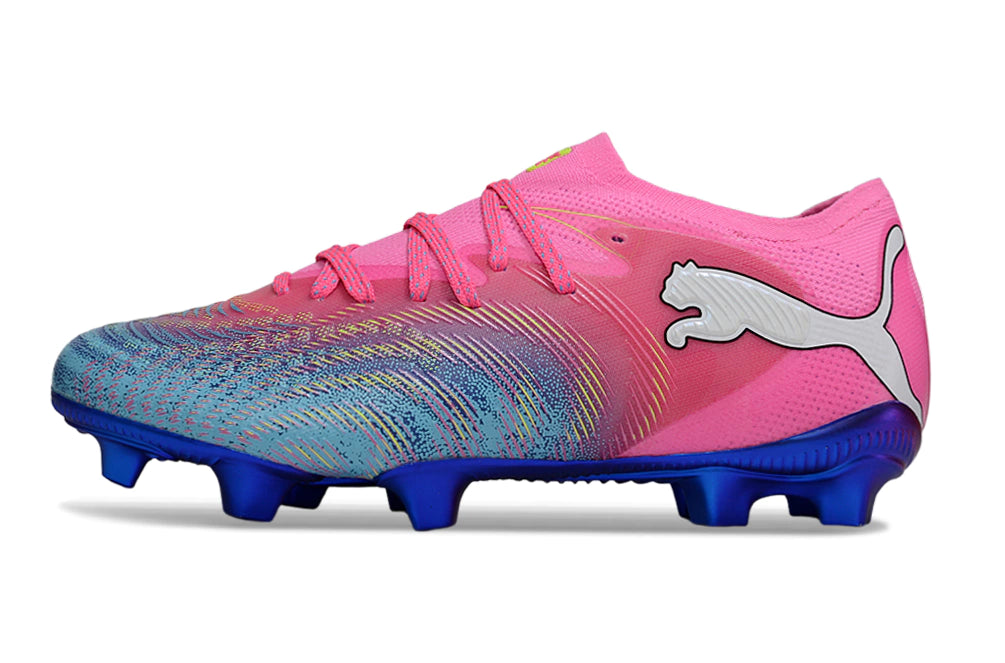 Chuteira Puma Future 8 Ultimate Low Campo FG - Rosa/Azul