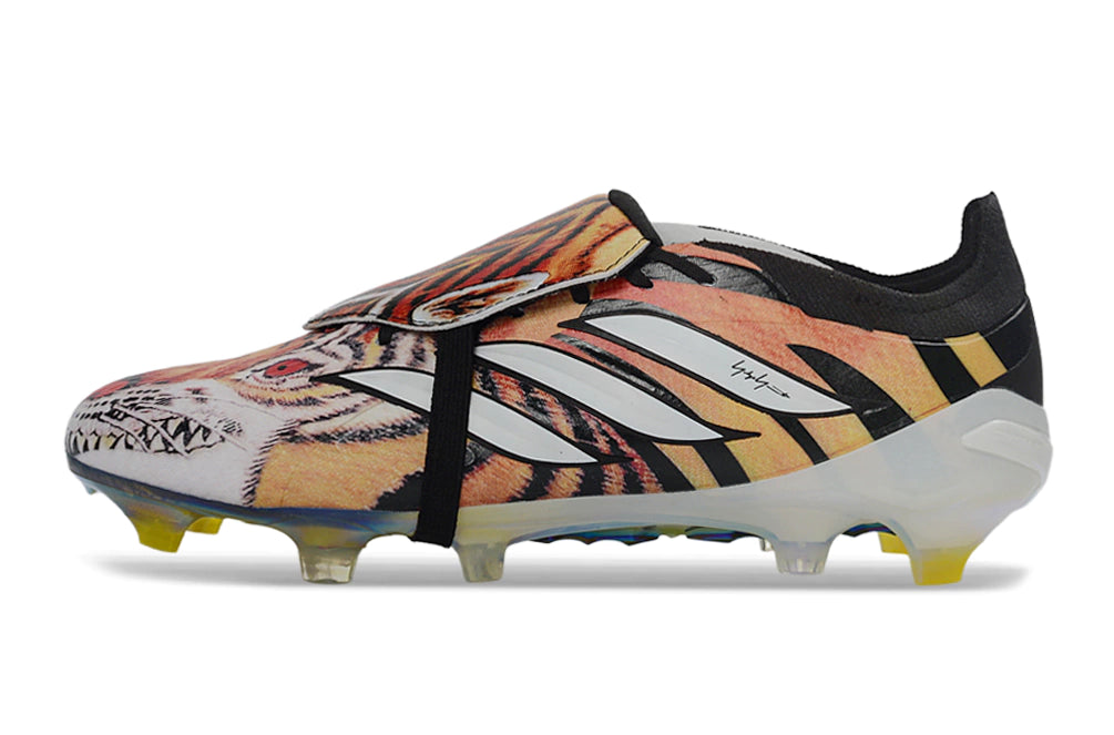 Chuteira Adidas Predator Tongue 26 Elite FG - Tigre