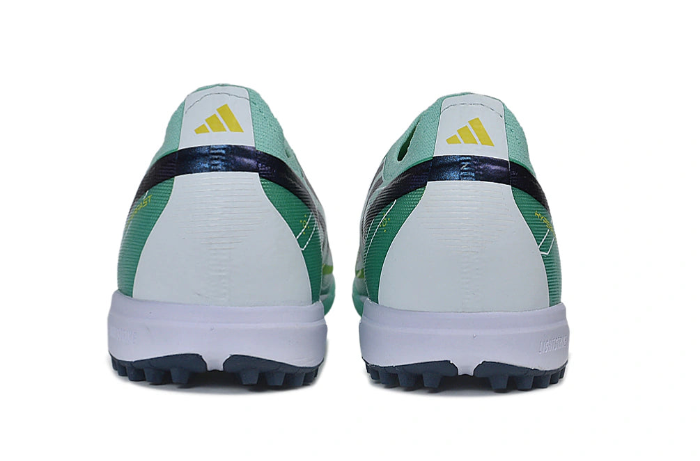Chuteira Adidas F50 Hyperfast Laceless TF "Final Rush"