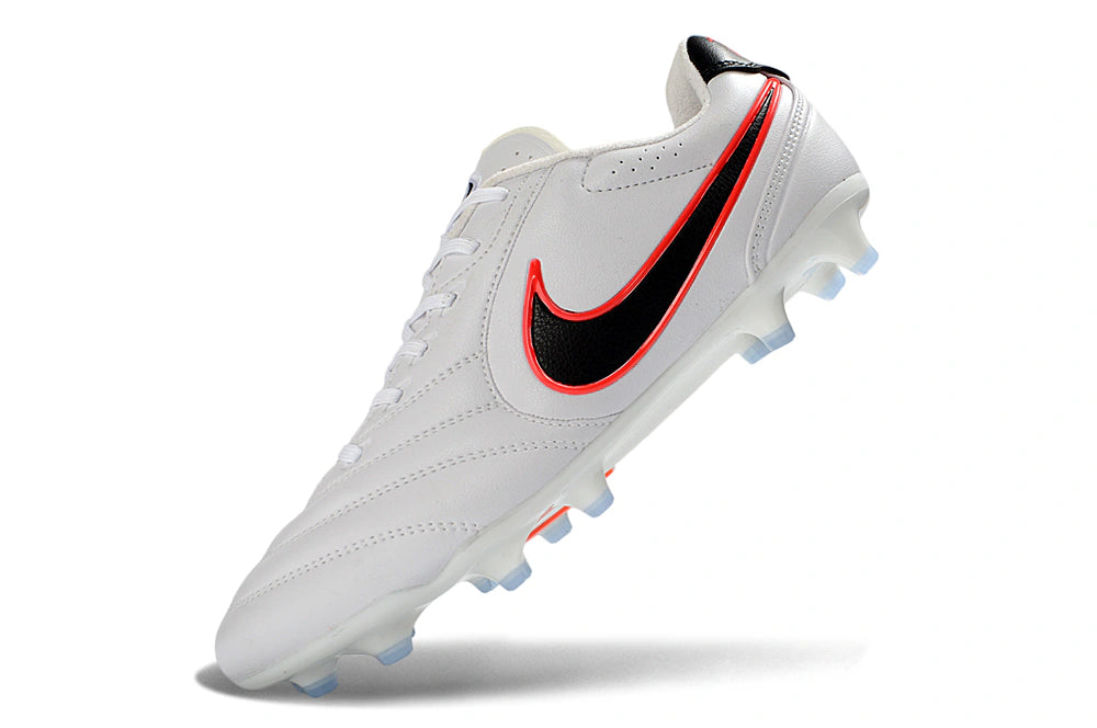 Chuteira Nike Tiempo Ligera Pro FG - Branco