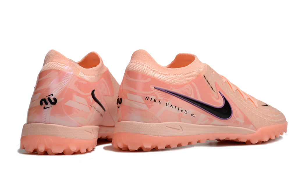 Chuteira Nike Phantom GX 2 Elite Society TF - Rose