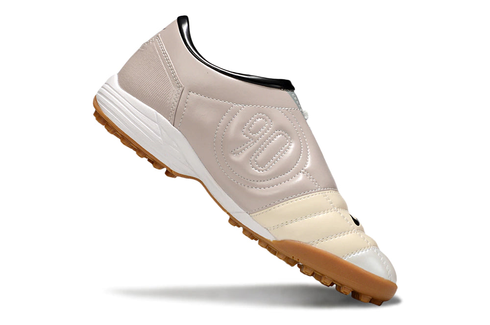 Chuteira Nike Total 90 Society - Prata/Bege