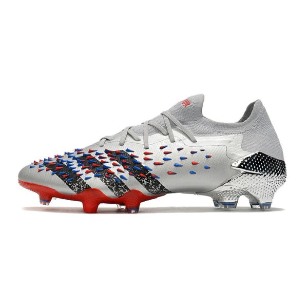 Chuteira Adidas Predator Freak.1 Low Campo FG "Showpiece"