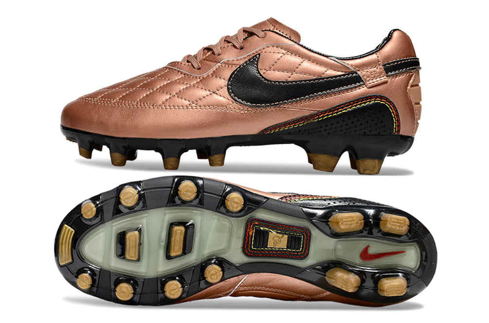 Chuteira Nike Tiempo Legend 10R Elite Campo - Marrom