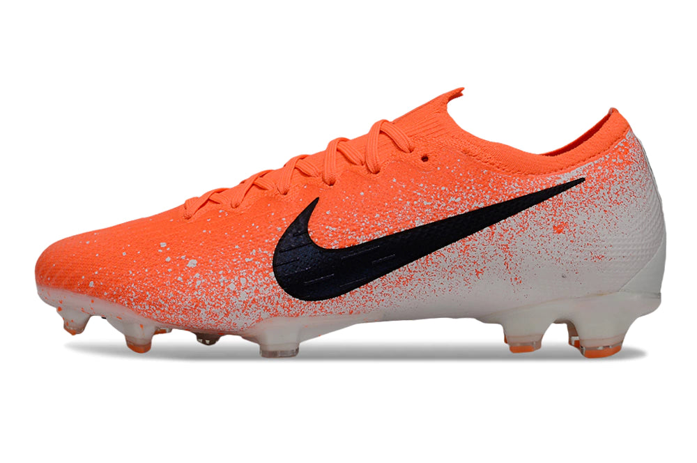 Chuteira Nike Air Zoom Mercurial Vapor 13 Elite FG - Laranja/Branco