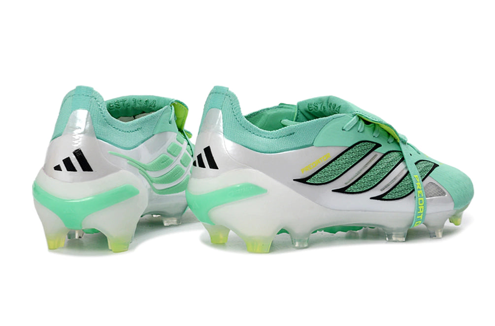 Chuteira Adidas Predator Tongue 26 Elite FG - Verde
