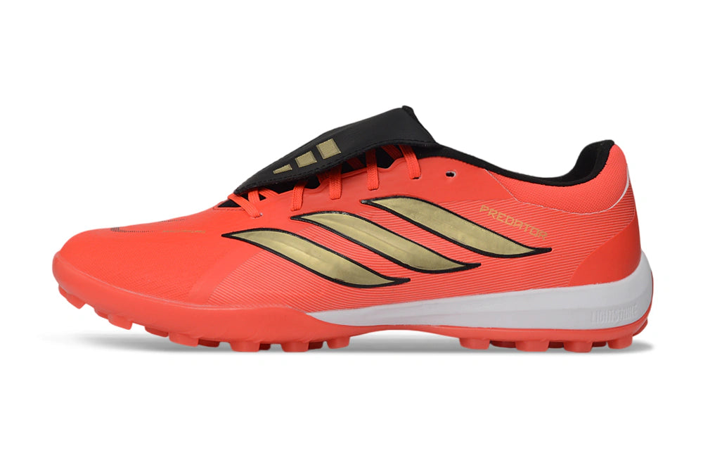 Chuteira Adidas Predator Tongue 26 Society "Road to Glory"
