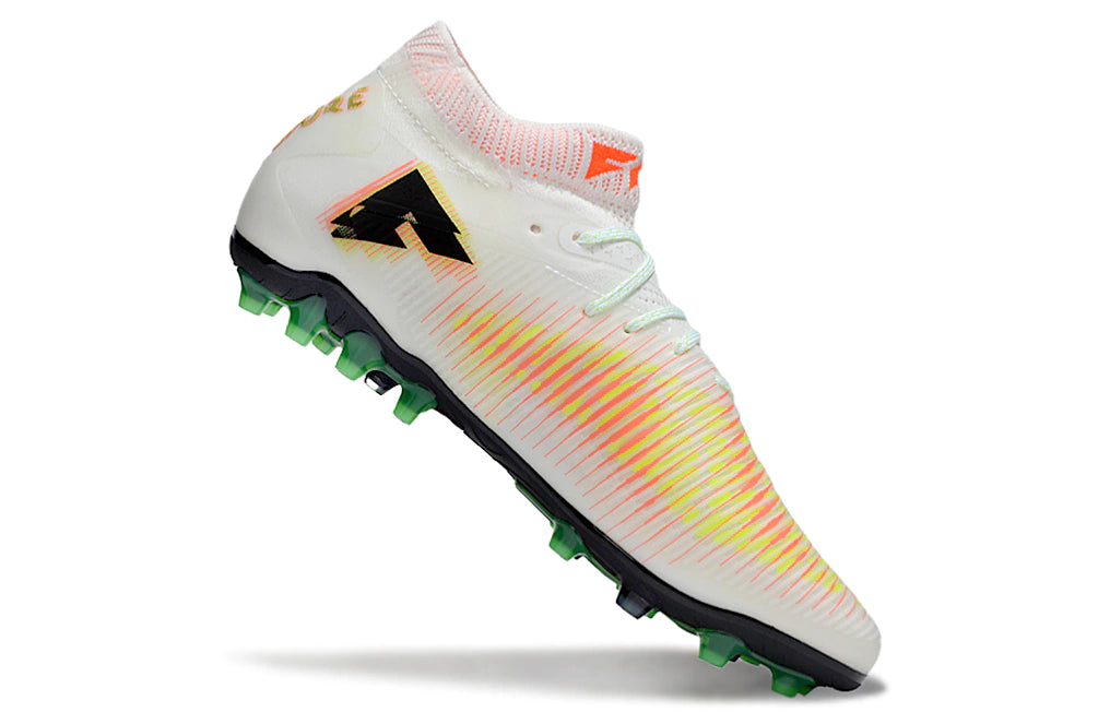 Chuteira Puma Future 8 MG