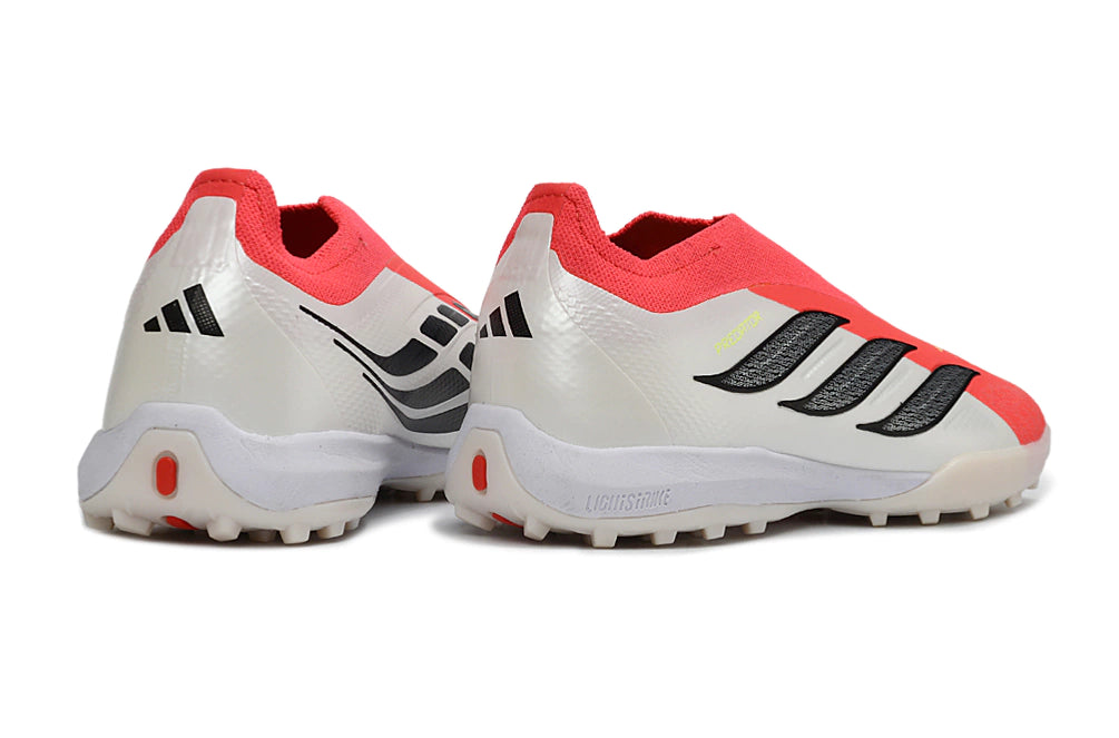 Chuteira Adidas Predator 26 Laceless TF