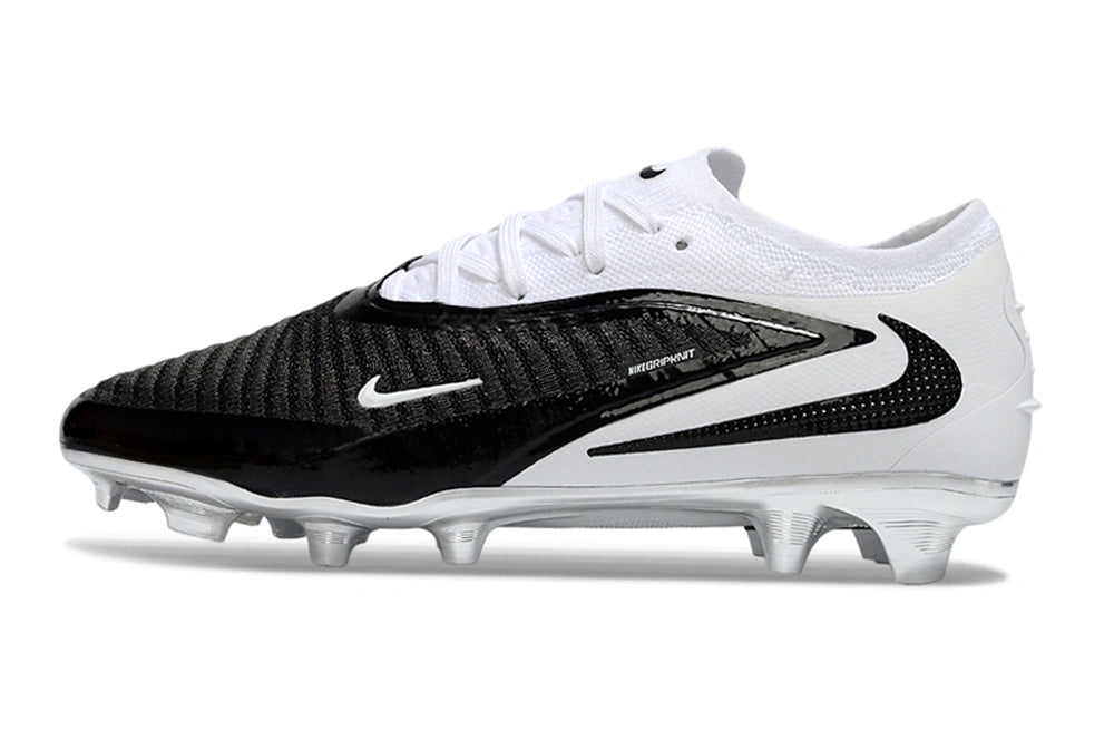 Chuteira Campo NIKE Phantom 6 Elite FG - Preto/Branco