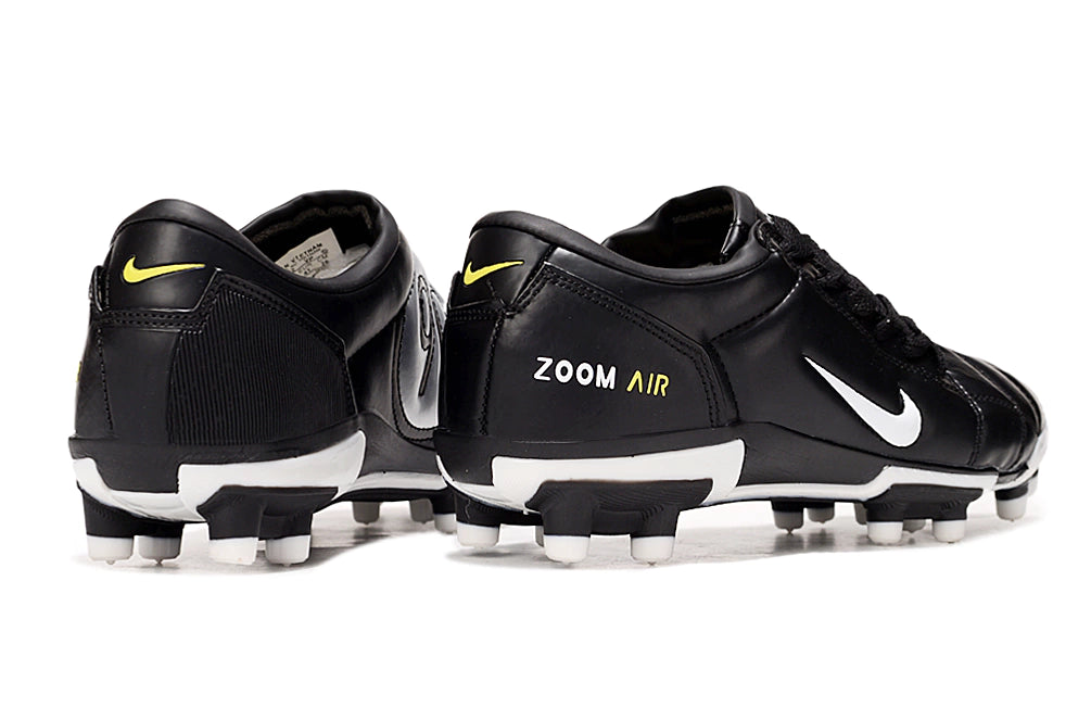 Chuteira Nike Total 90 Campo - Preto