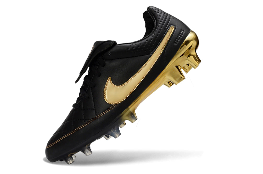Chuteira Nike Tiempo Legend R10 FG - Preto
