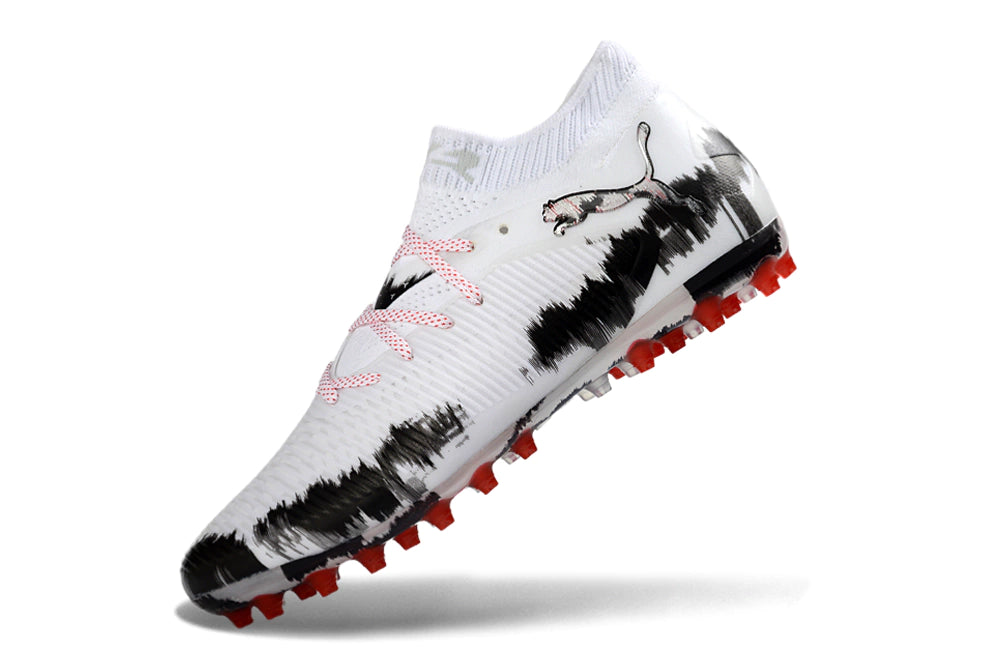 Chuteira Puma Future 8 Match MG - Branco/Preto