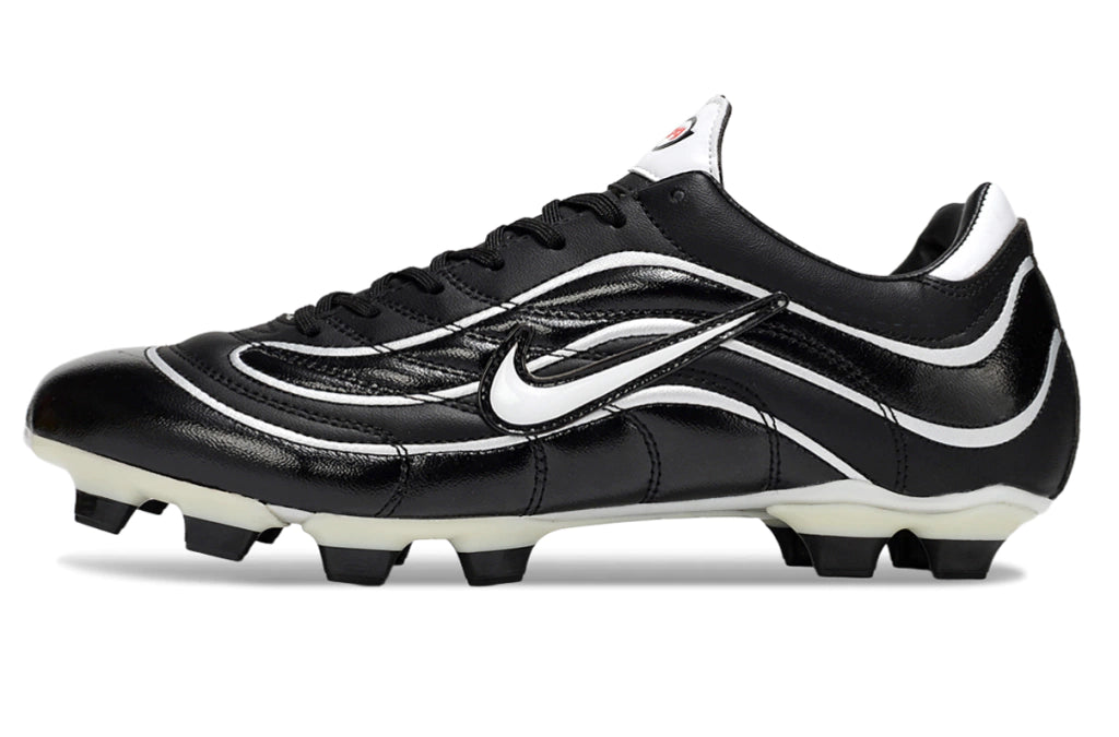 Chuteira Nike Mercurial Vapor 1998 FG - Preto/Branco