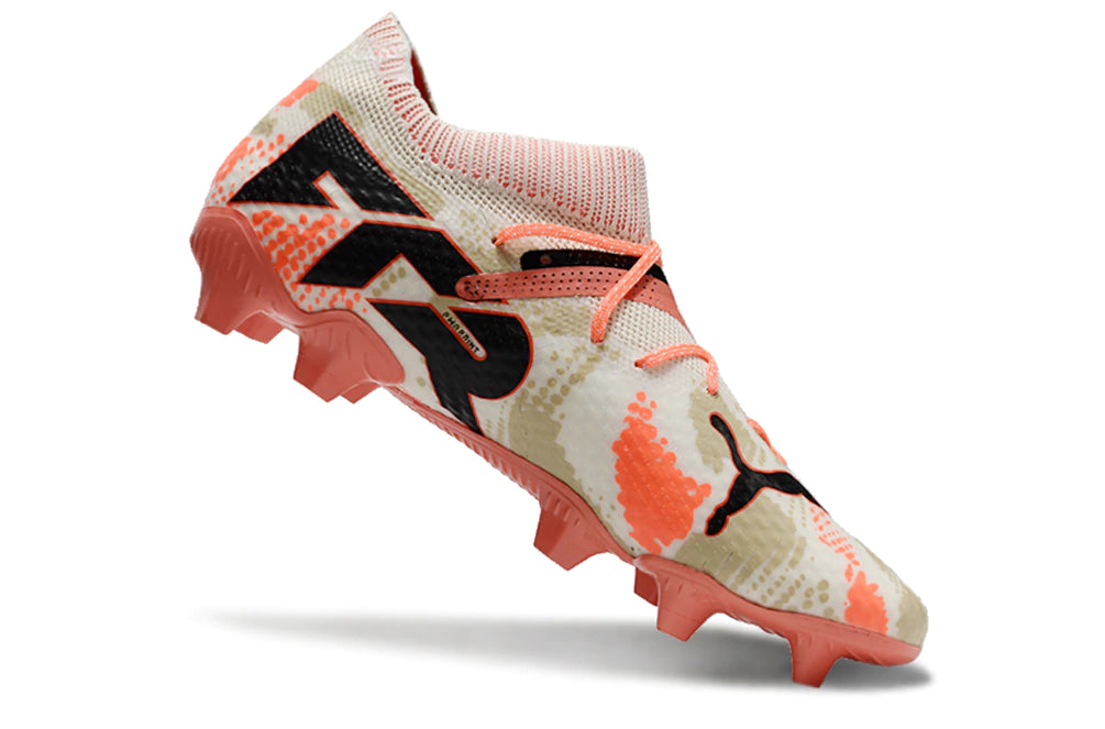 Chuteira Puma Future 7 Ultimate Campo FG - Branco/Laranja