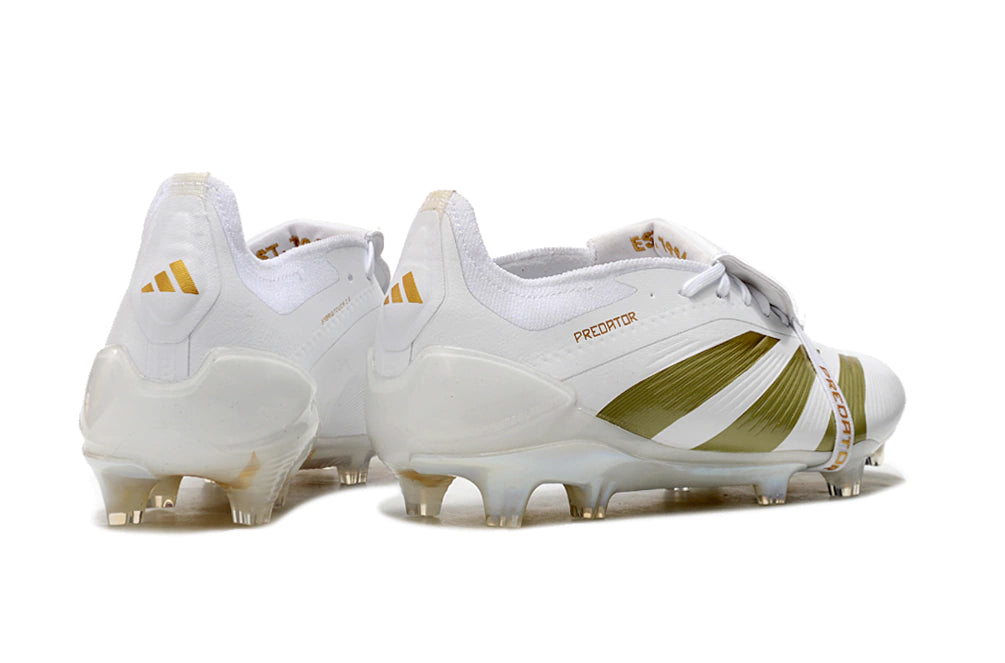 Chuteira Adidas Predstrike Elite Campo - Branco/Dourado