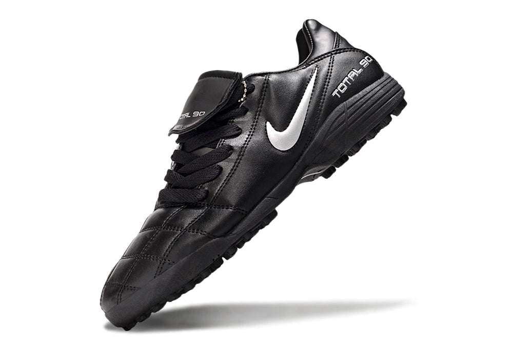 Chuteira Nike Total 90 Society - Preto