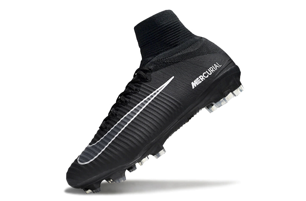 Chuteira Nike Mercurial Superfly 5 Elite Campo - Preto/Branco