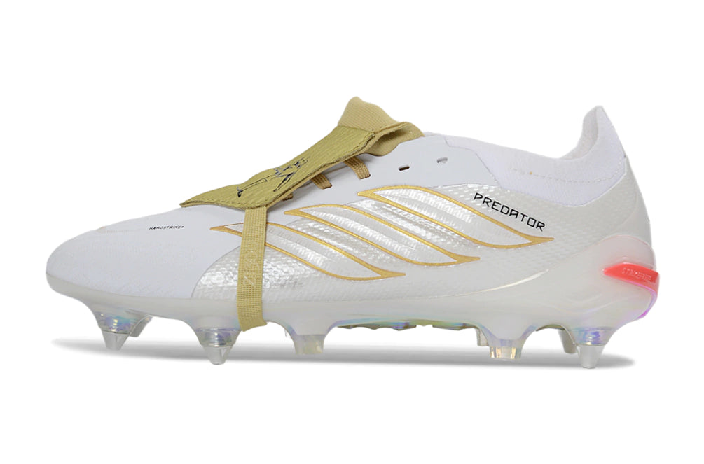 Chuteira Adidas Predator Tongue 26 Elite SG - Branco/Dourado