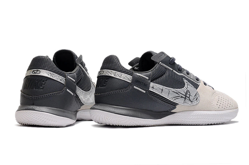 Chuteira Nike Street Gato Futsal IC - Cinza/Bege