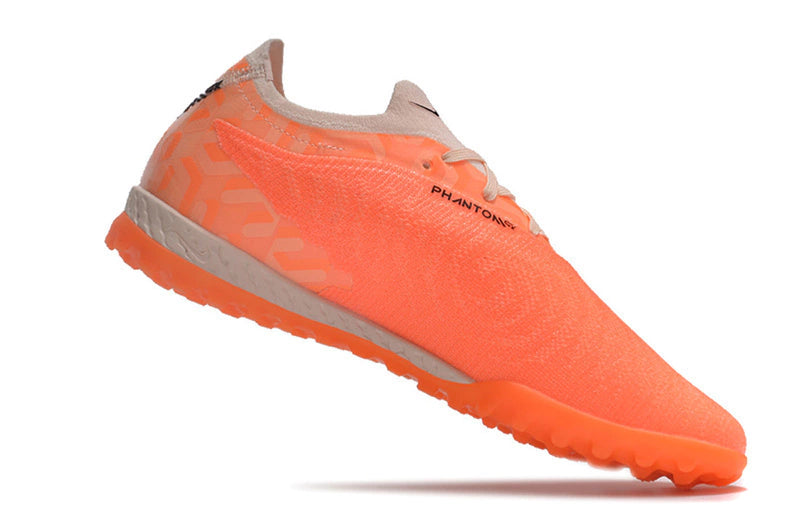 Chuteira Nike Phantom GX Elite Society TF "United Pack"